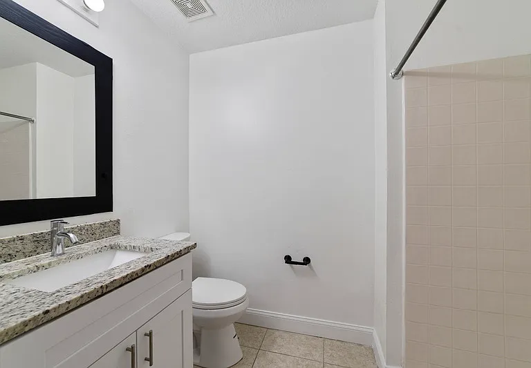 1907 Manatee Dr — Photo 6