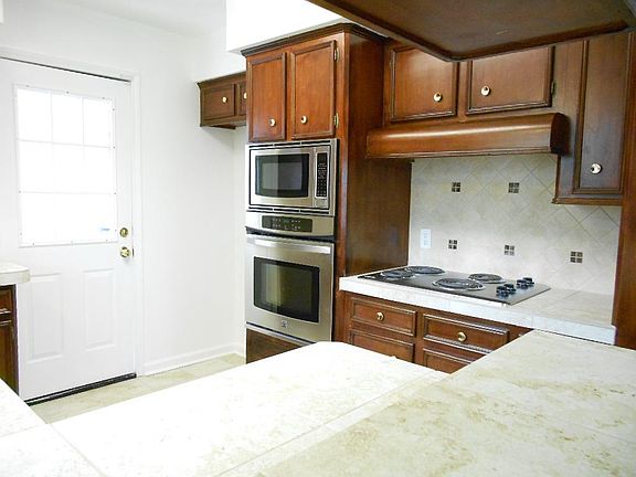 view of Kitchen area, everything is new just waiting for a new chef in the kitchen:)