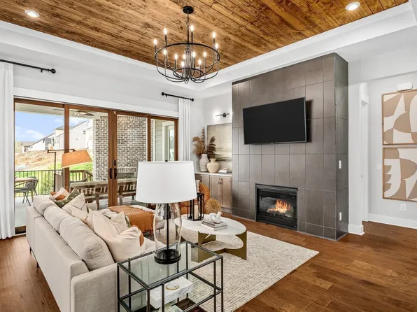 5208 Kaline Dr, Arrington, TN 37014