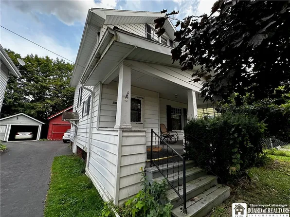 106 N 17th St, Olean, NY 14760