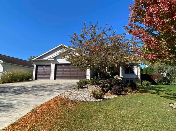326 N Westmount Dr, Sun Prairie, WI 53590
