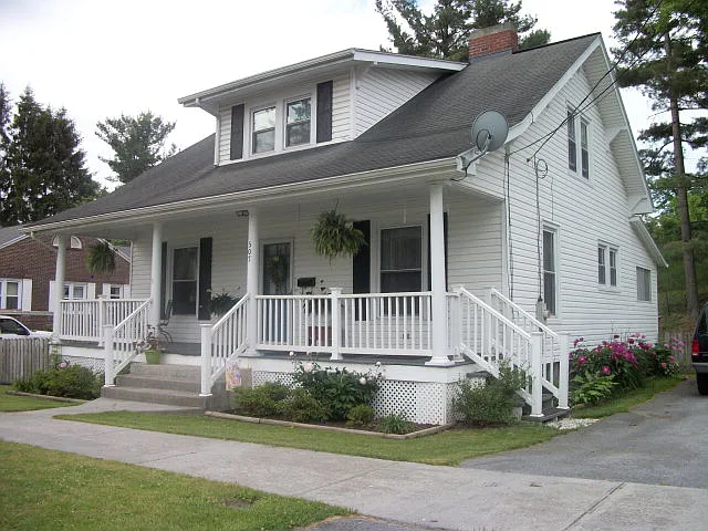 507 Park Ave photo 1