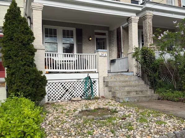 2414 37th St NW, Washington, DC 20007