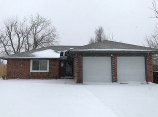 1404 Jupiter Ct, Edmond, OK 73003