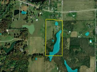 17989 E Fairfield Rd, Mount Vernon, IL 62864