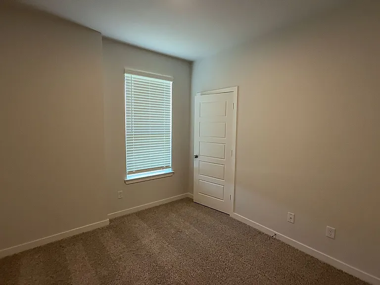 5109 Pollack Ln — Photo 18