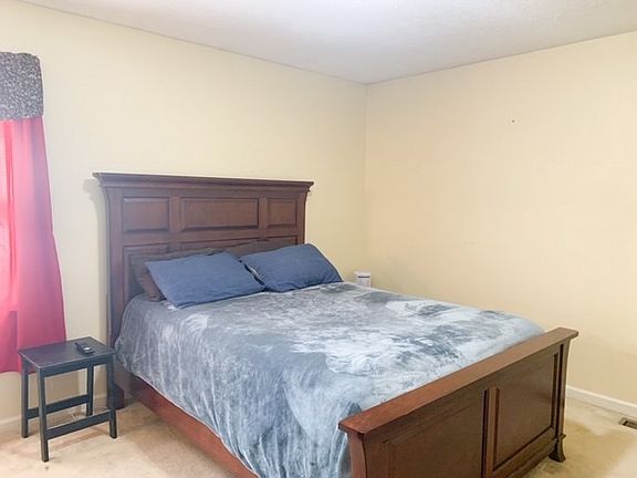 4th image of 405 Bert Dr