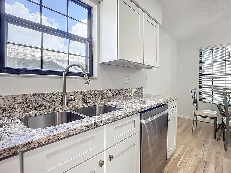 840 Center Ave #520 — Photo 12