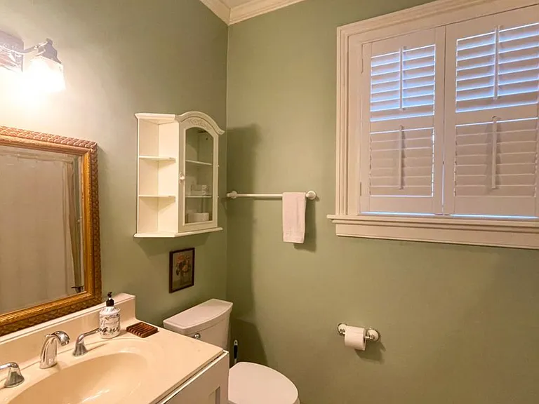 305 Orange St — Photo 14