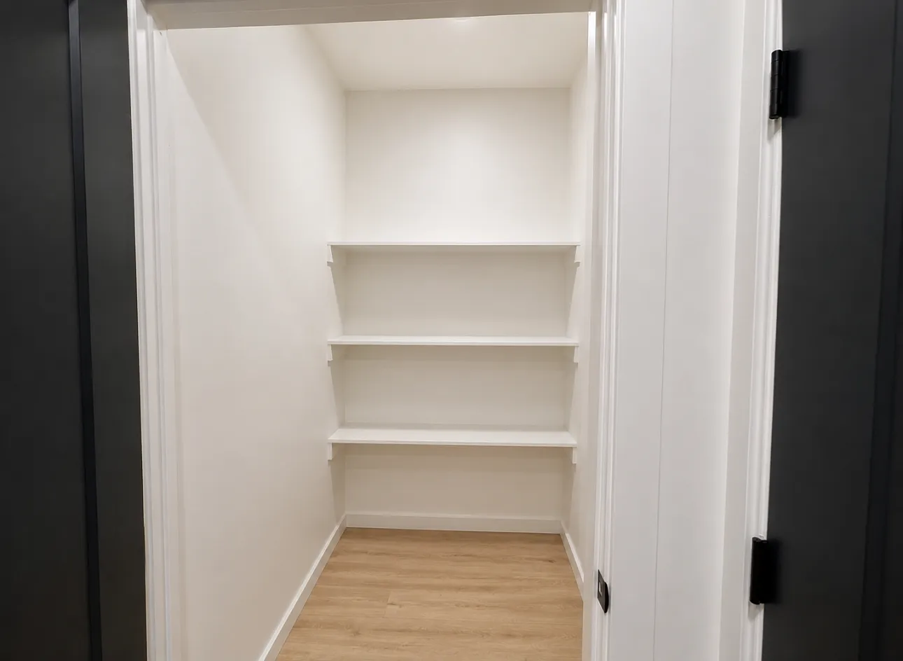 1 bed, $1,899 — Photo 2