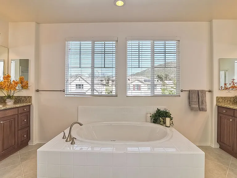 Black Granite Dr — Photo 20