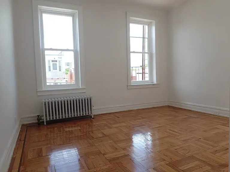 663 E 94th St #3 — Photo 11