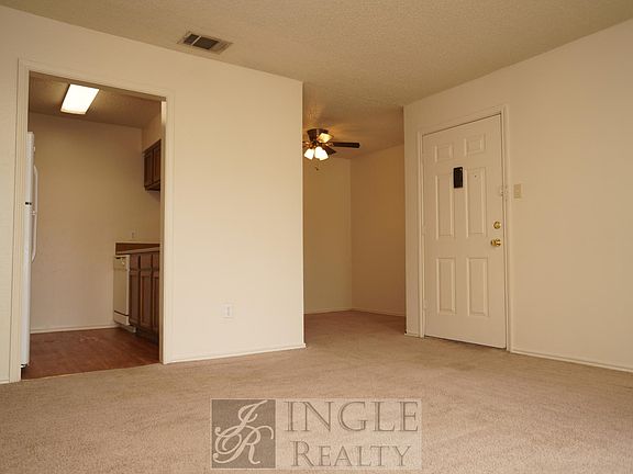 4th image of 521 Linda Dr