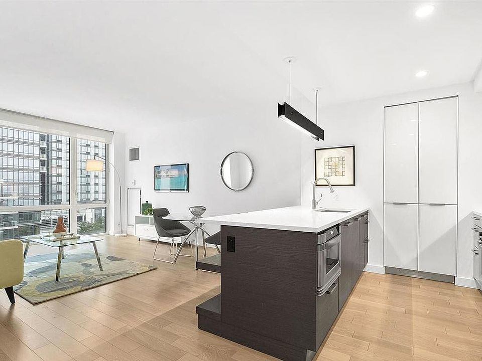 1st image of 22 N 6th St #B6