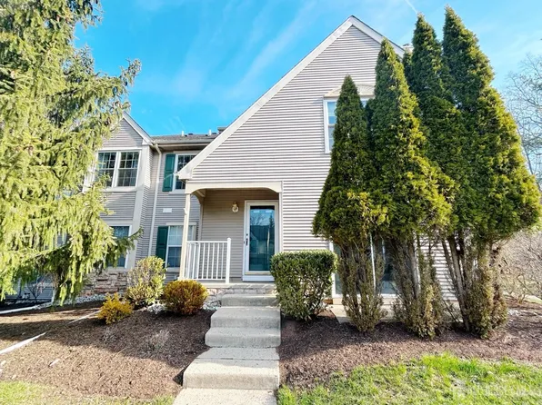 212 Porter Way E, Bridgewater, NJ 08807