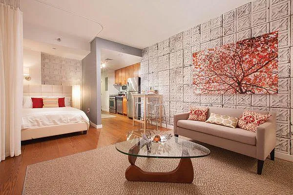 Rented by R New York | media 22