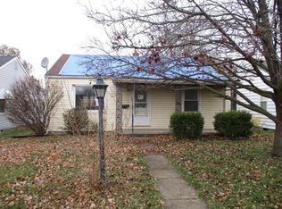 324 E 37th St, Anderson, IN 46013