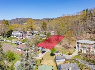 99999 White Fawn Dr #23, Asheville, NC 28801
