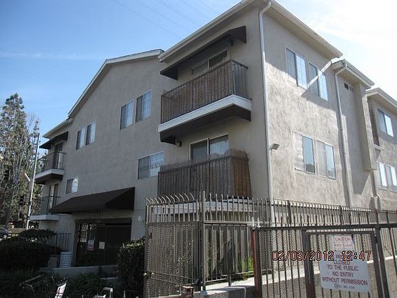 2nd image of 4189 N Vineland Ave #111