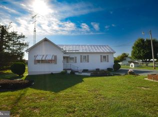 3086 Summit Point Rd, Summit Point, WV 25446