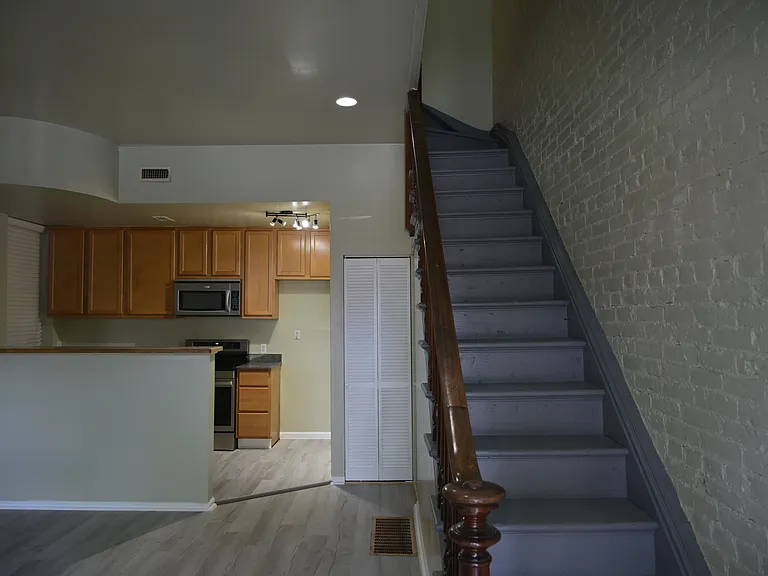 805 Russell Blvd #1 — Photo 5