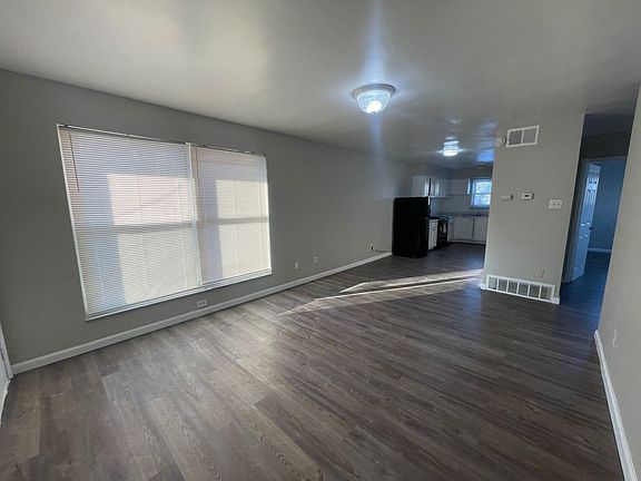 3rd image of 1557 Alexandria Dr #3A