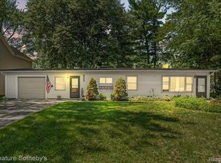 6280 Beth, Brighton, MI 48116
