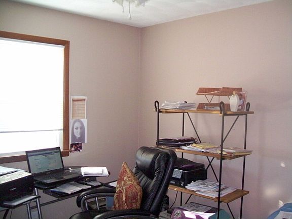 4th image of 14247 Township Road 205