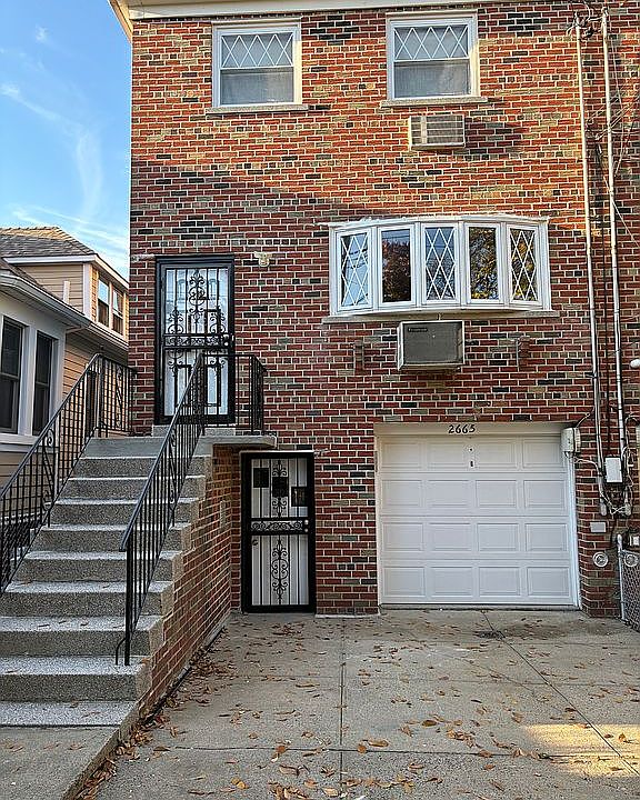 1st image of 2665 Harding Ave