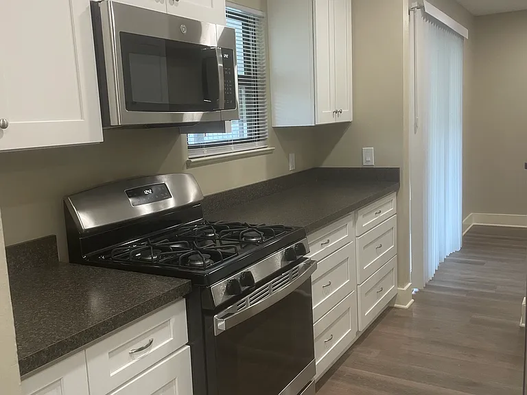Saddle Brook Landings — Photo 75