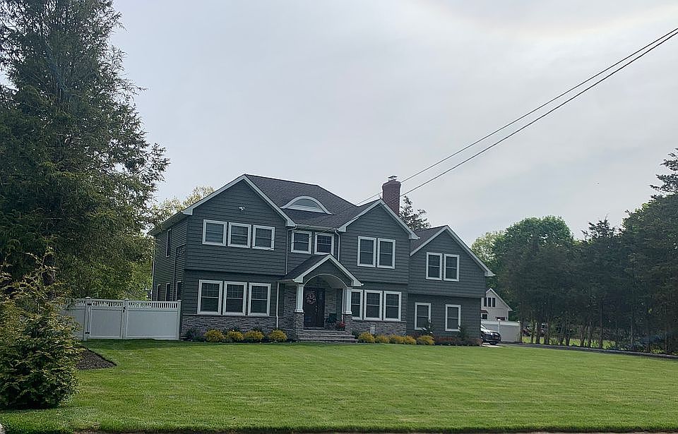 1st image of 22 Beatty Ave