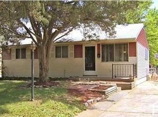 10536 Durness Dr, Saint Louis, MO 63137