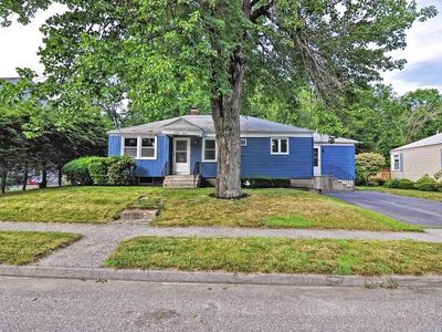 27 Knowles Rd, Worcester, MA, 01602