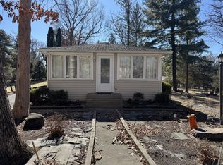 W5419 Walworth Dr, Elkhorn, WI 53121