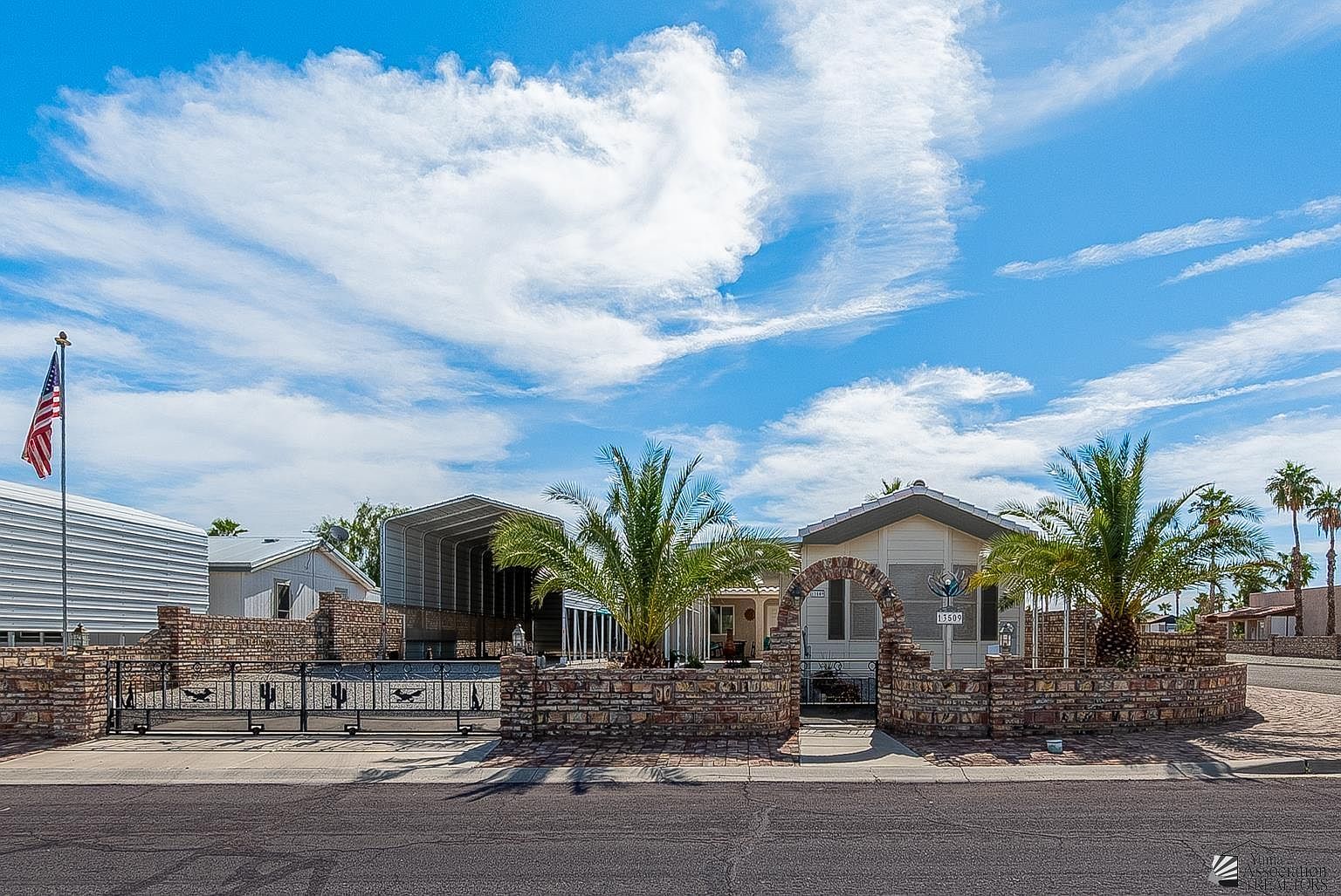 トップス #HOUSESET E50 E953 213 54th Street West | Sea Isle City, NJ | Long & Foster Vacation