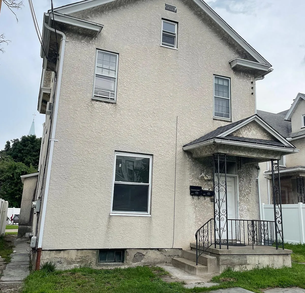 1 bed, 700 sqft, $900 — Photo 1