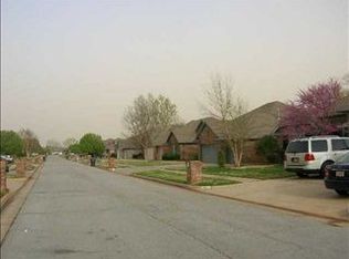 1304 NW 196th St, Edmond, OK 73012
