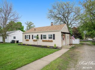 1363 Mishawaka Ave, South Bend, IN 46615