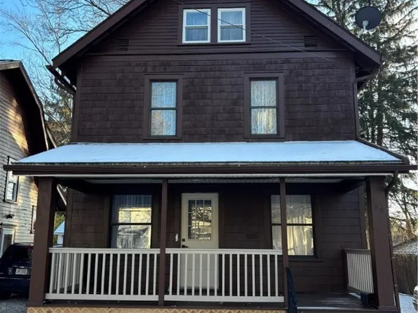 84 E Ido Ave, Akron, OH 44301