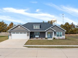 5211 Democracy Dr, Ashland, MO 65010