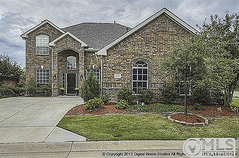 1st image of 4913 Desert Falls Dr
