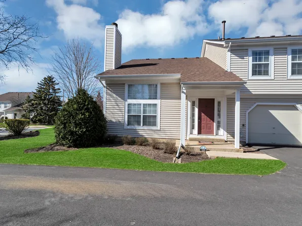 189 Hazelnut Dr, Streamwood, IL 60107