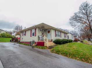 313 Creekview Dr, Paris, KY 40361