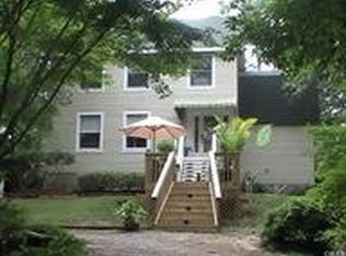 109 Holly Hills Ct, Manteo, NC 27954