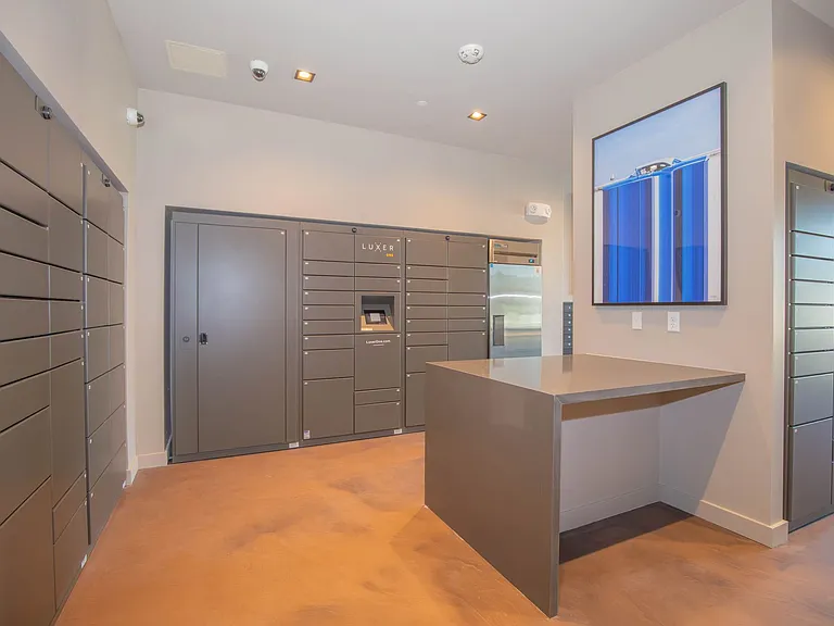 DC Heights Apartments — Photo 15