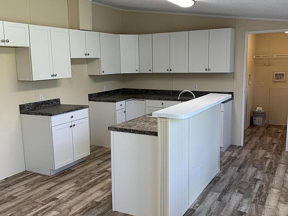 5th image of 115 Richardson Ln