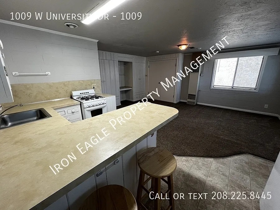 Studio, 375 sqft, $945 — Photo 4