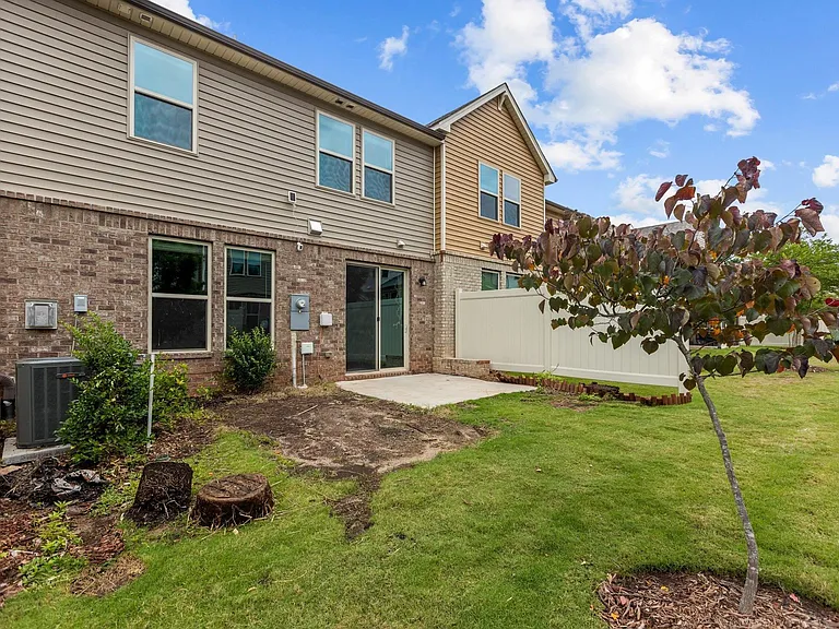 814 Rymark Ct — Photo 33