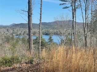 5 Old Chapman Bridge Rd, Salem, SC 29676