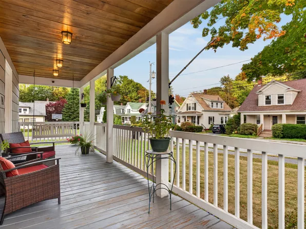 14 Linden Street, Auburn, ME 04210